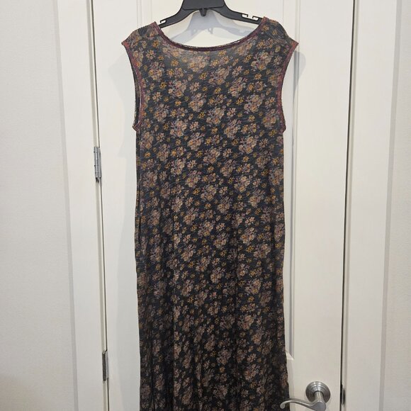 Natural Life Summer Shift Dress - Picture 3 of 4